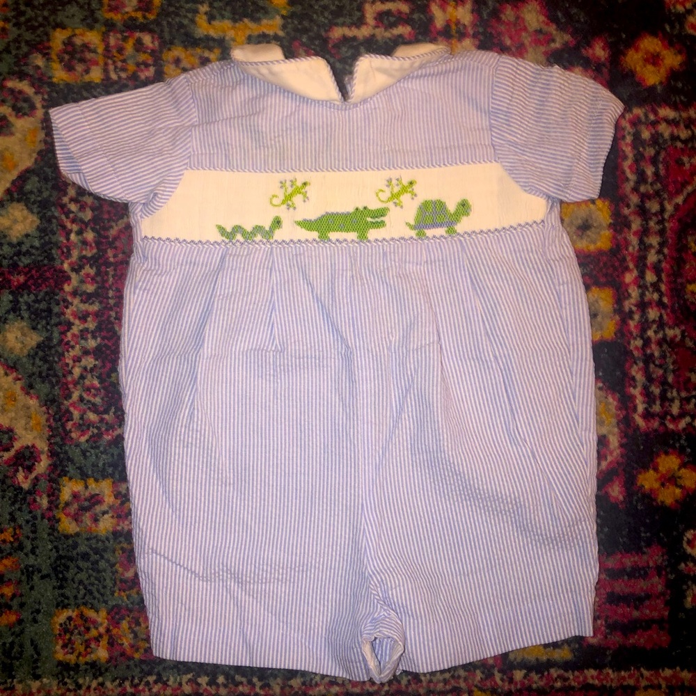 Boys seersucker smocked turtle, alligator, lizard outfit.